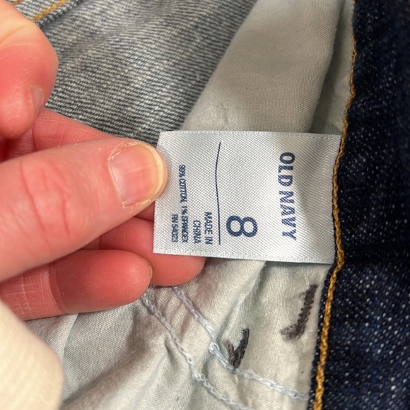 3/$15 SALE Old Navy The Flirt Cropped Jeans- size 8 - Picture 5 of 5
